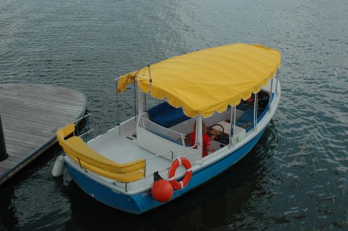 Wharf jitney